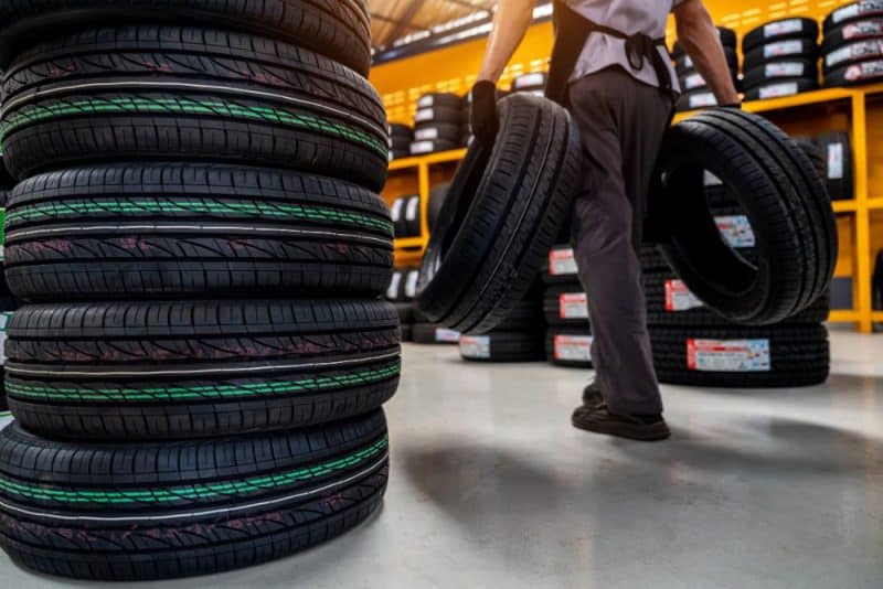 marcações detalhadas em pneus